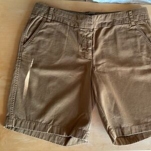 Women’s J Crew Chino Bermuda short.
